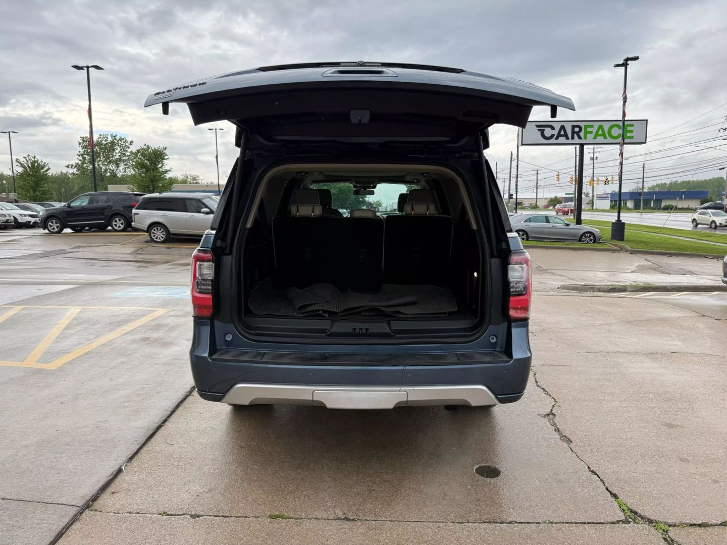 2018 Ford Expedition Max - Image 11
