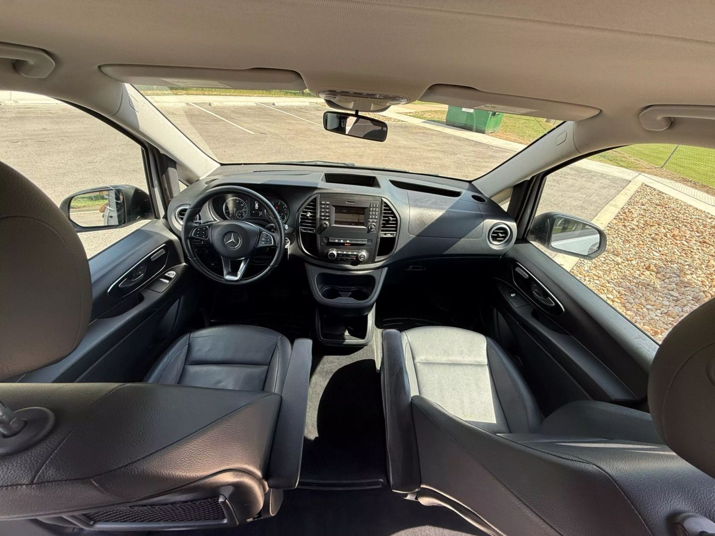 2016 Mercedes-benz Metris Passenger - Image 6