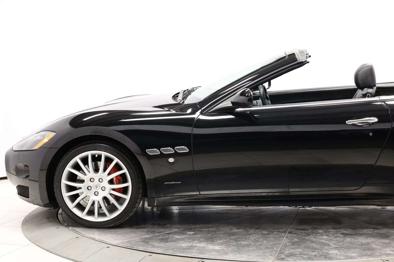 2013 Maserati Granturismo - Image 7