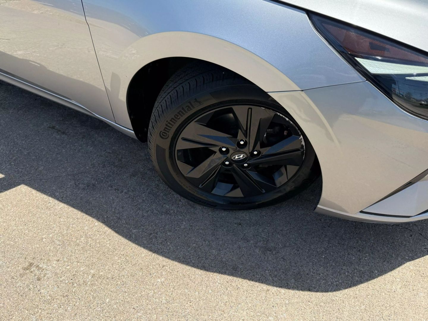 2021 Hyundai Elantra - Image 56