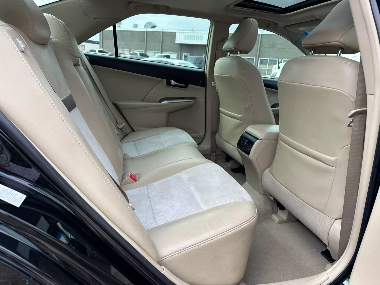 2012 Toyota Camry - Image 23