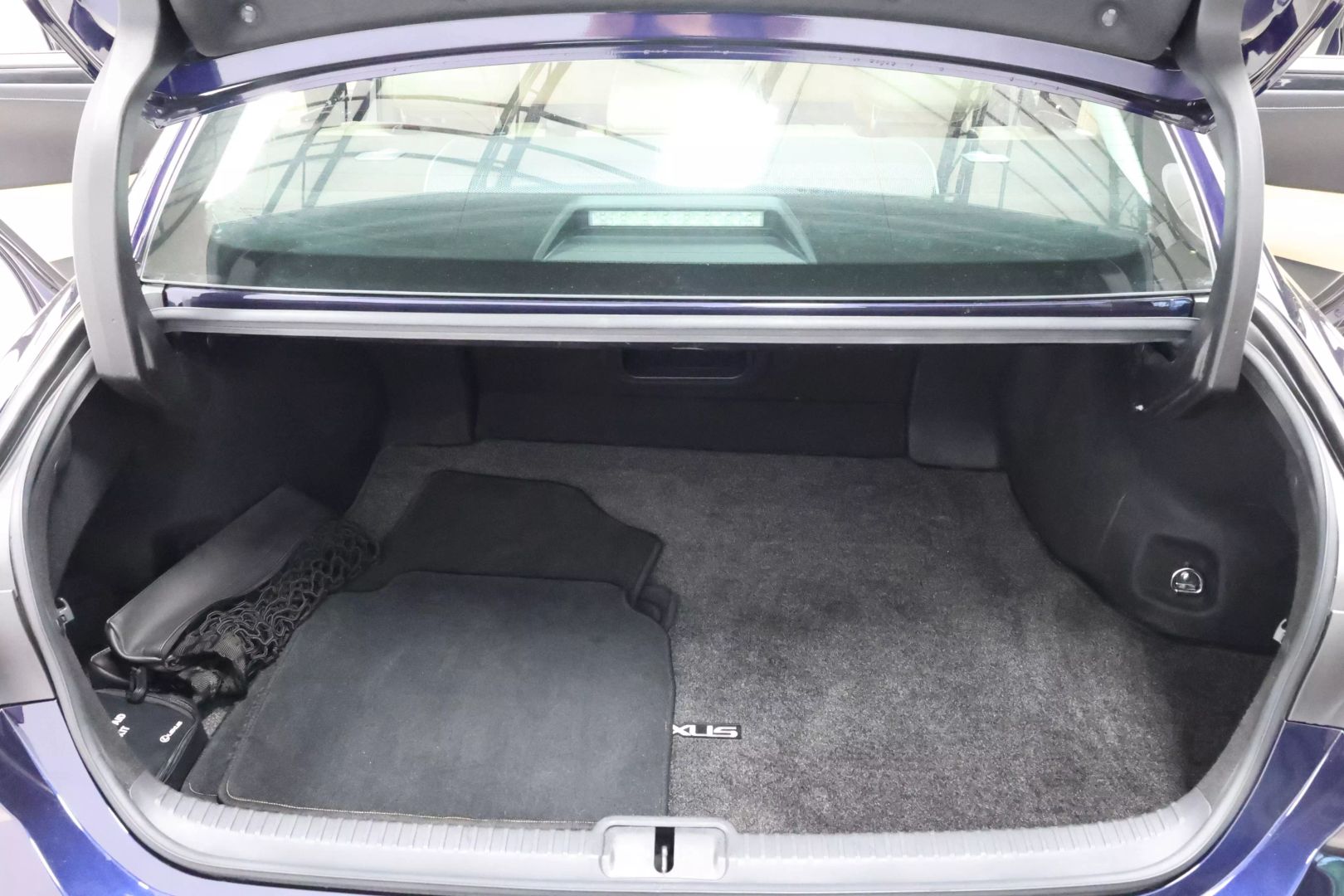 2020 Lexus Es - Image 60