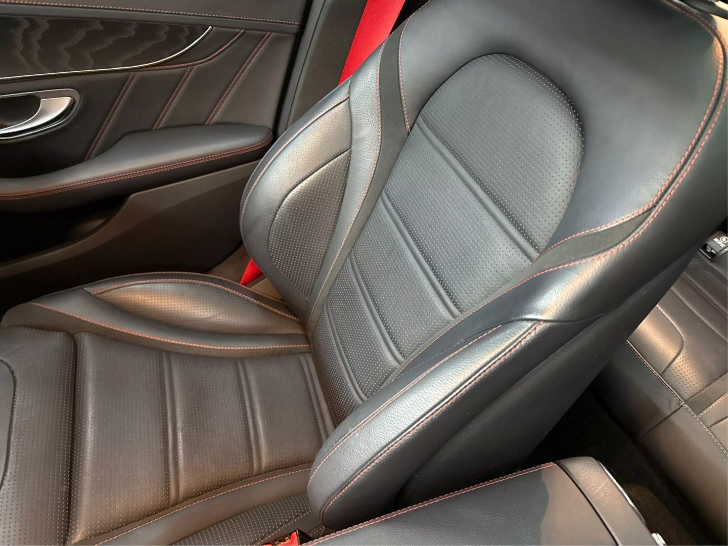 2016 Mercedes-benz C-class - Image 30