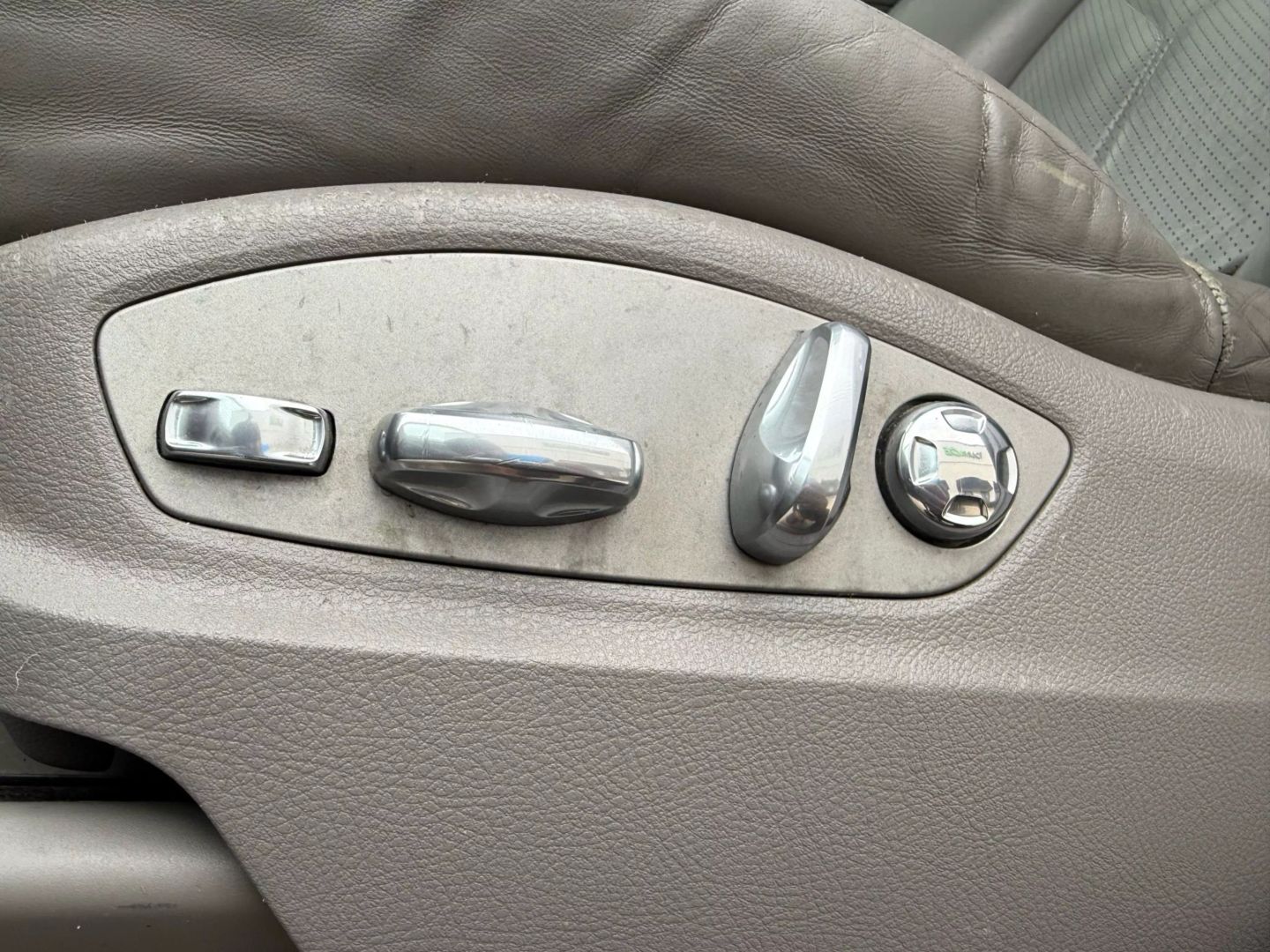 2013 Porsche Cayenne - Image 20