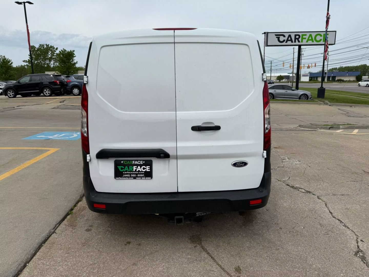 2022 Ford Transit Connect Cargo Van - Image 10