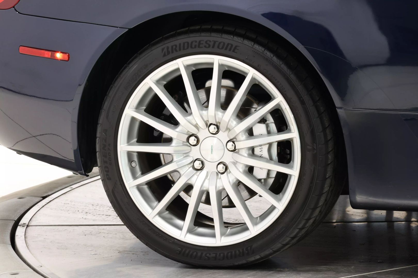 2008 Aston Martin Db9 - Image 100