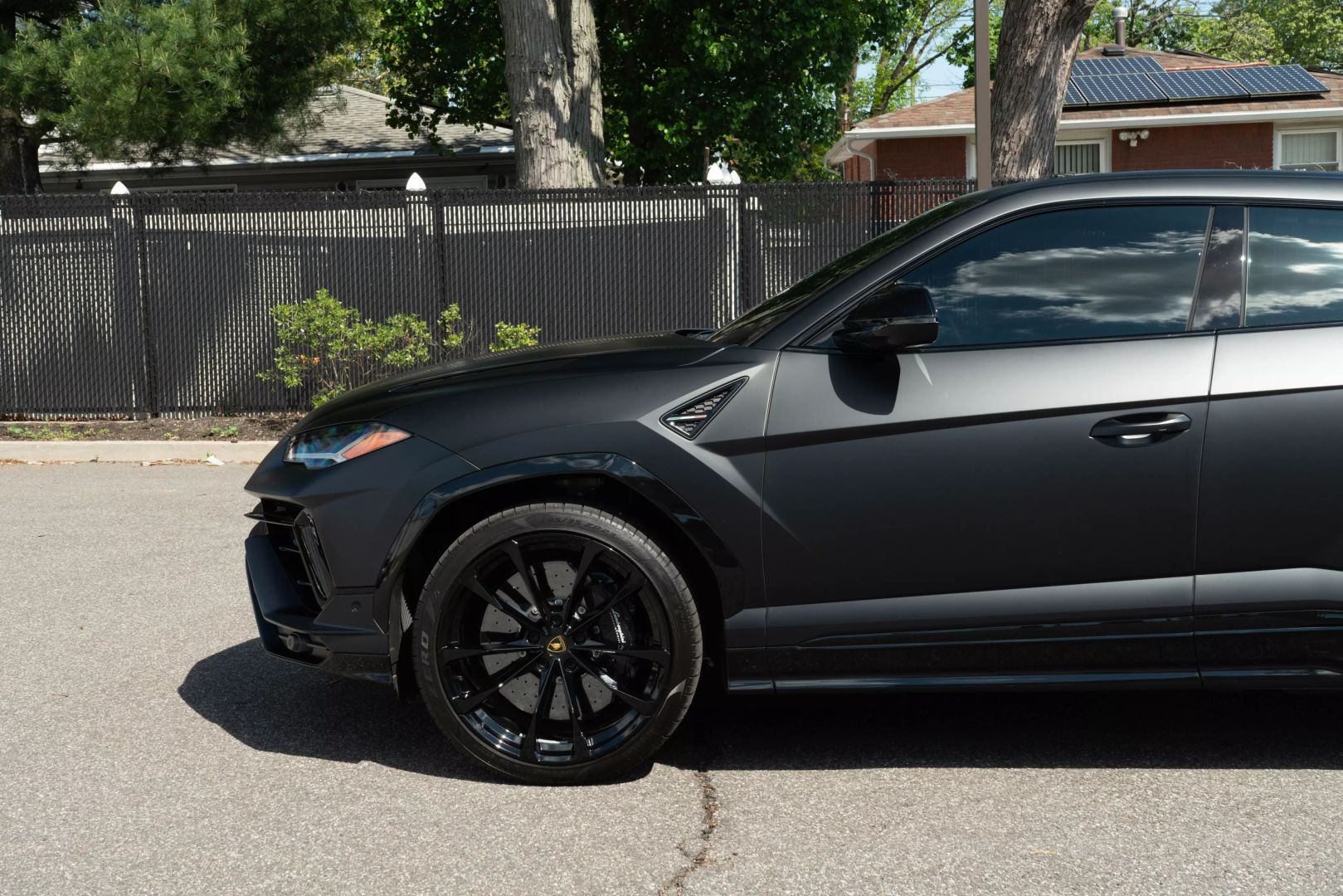 2024 Lamborghini Urus - Image 15