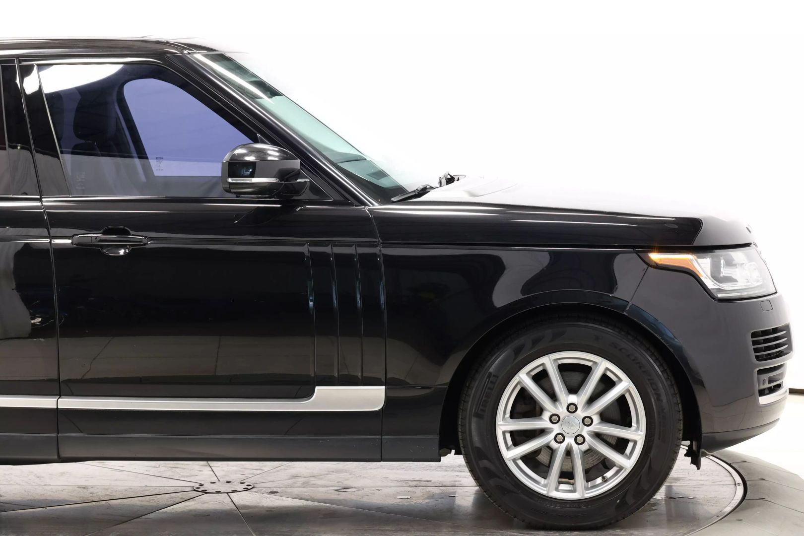 2016 Land Rover Range Rover - Image 75