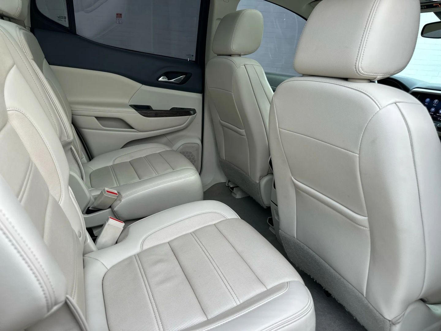 2020 GMC ACADIA SUV V6, 3.6 LITER DENALI SPORT UTILITY 4D