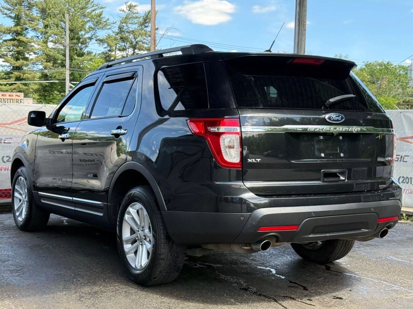 2013 Ford Explorer - Image 11