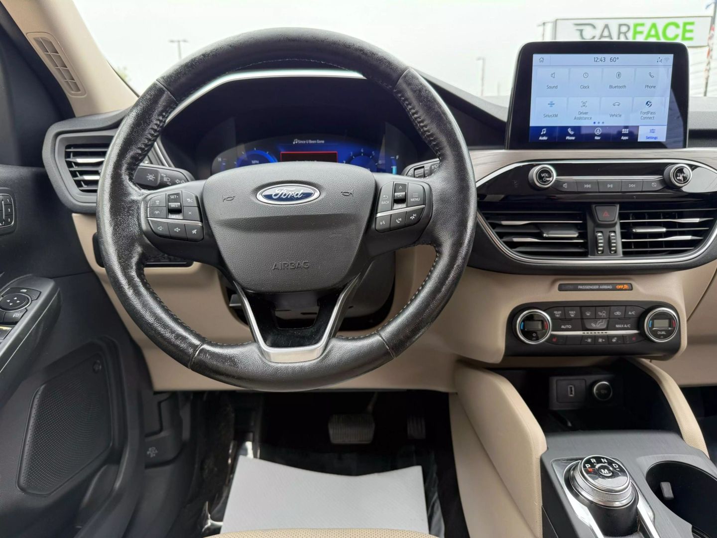 2020 Ford Escape - Image 28