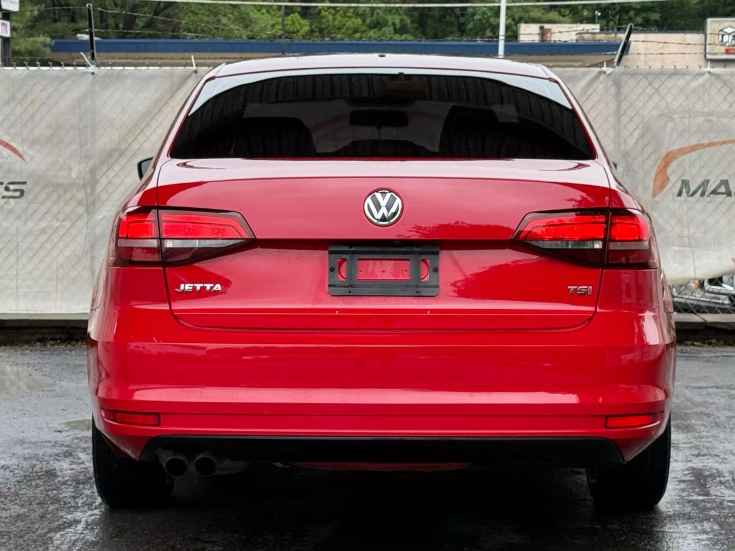 2018 Volkswagen Jetta - Image 10