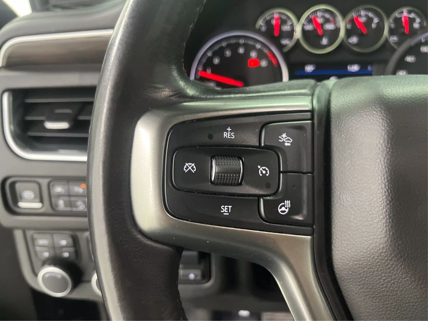 2021 Chevrolet Tahoe - Image 34