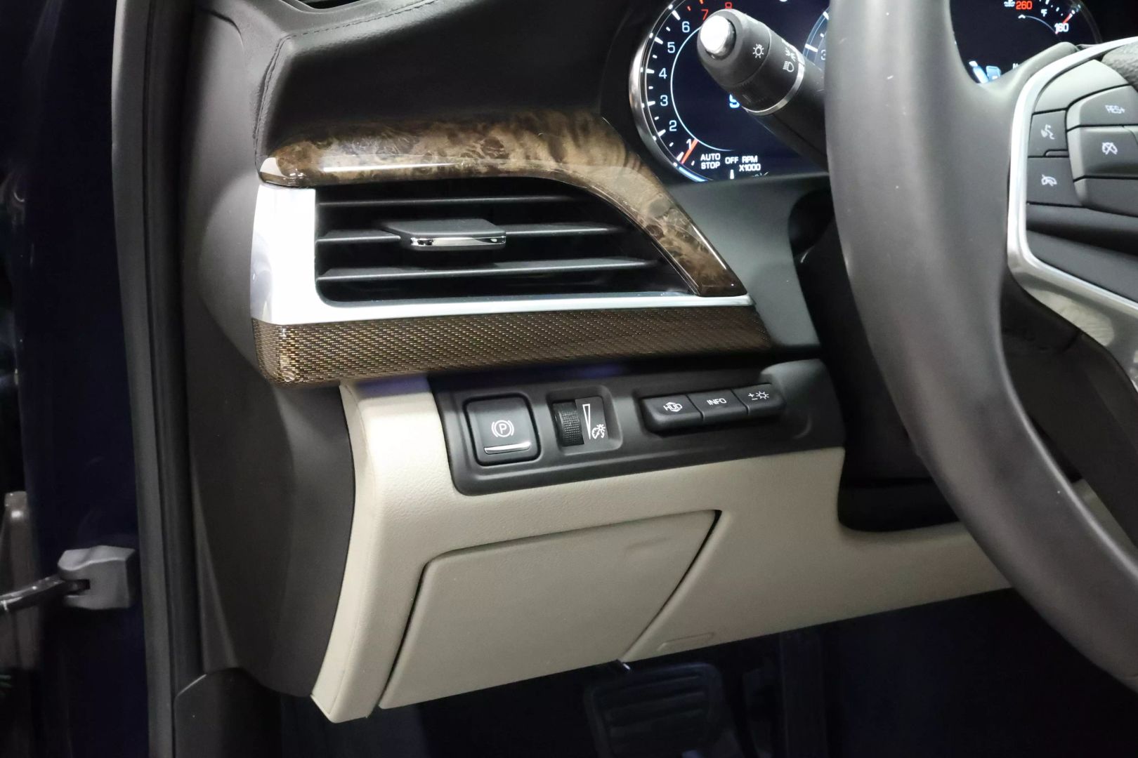 2017 Cadillac Ct6 - Image 21