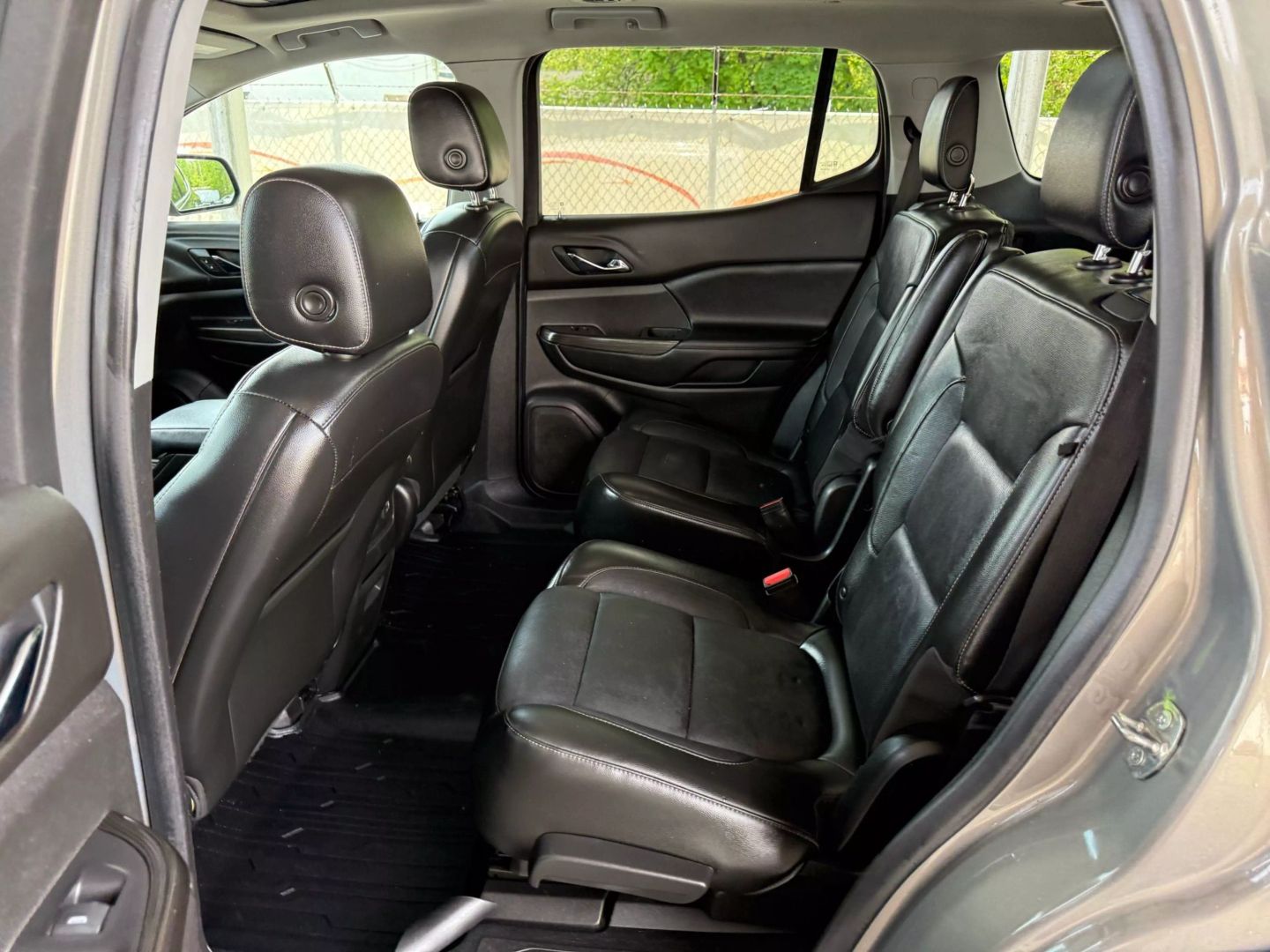 2019 Gmc Acadia - Image 18