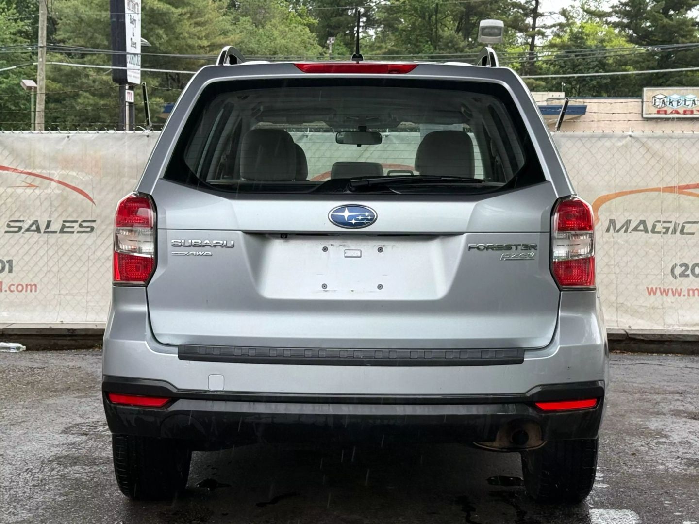 2015 Subaru Forester - Image 10