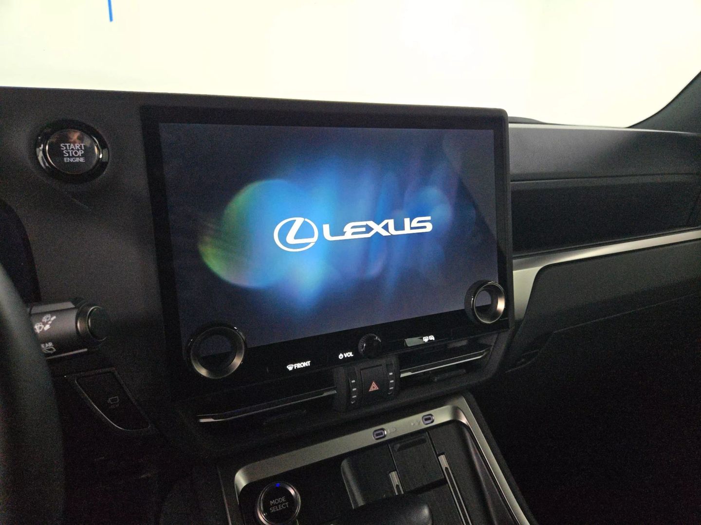 2024 Lexus Gx - Image 23