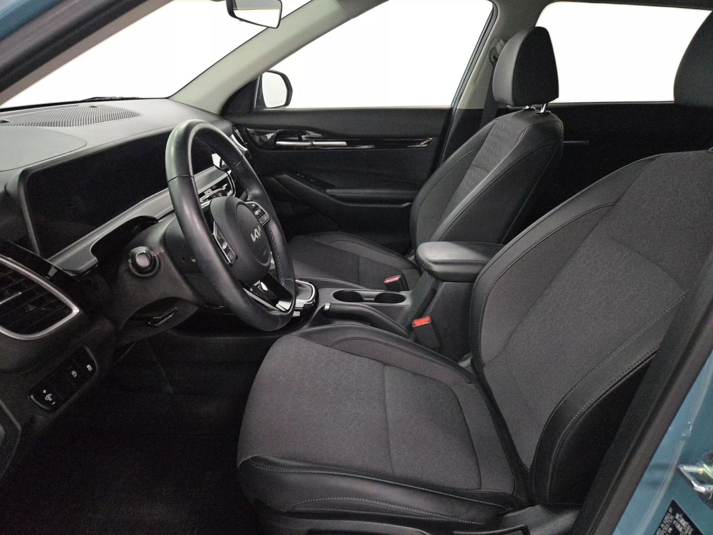 2024 Kia Seltos - Image 9