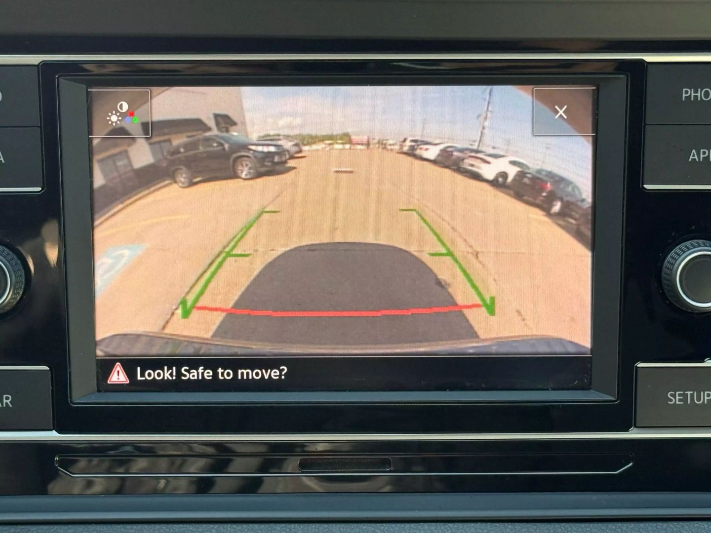 2019 Volkswagen Jetta - Image 38