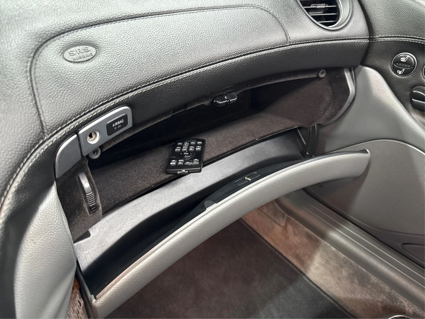 2006 Mercedes-benz Sl-class - Image 29