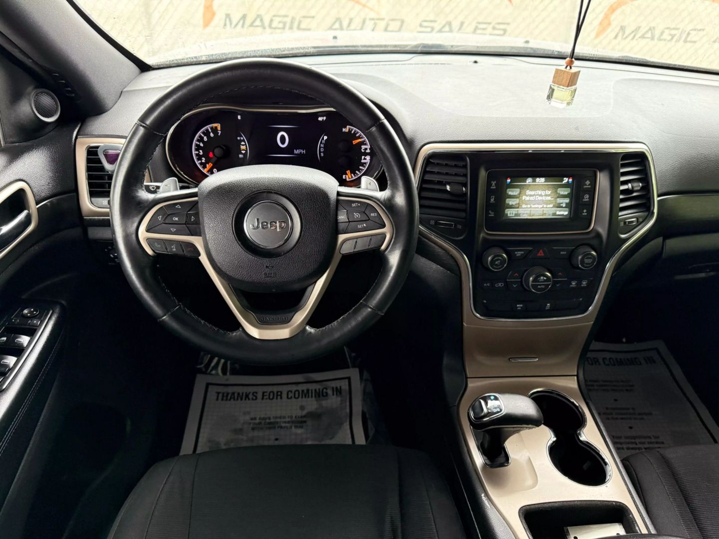2015 Jeep Grand Cherokee - Image 30