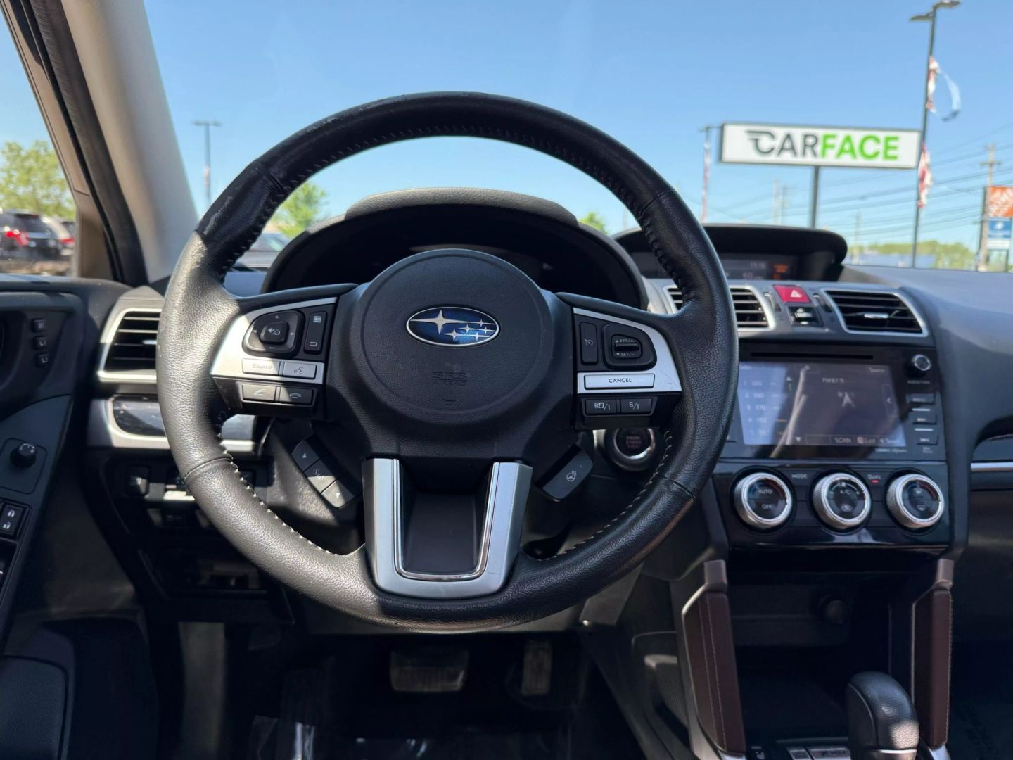 2017 Subaru Forester - Image 29