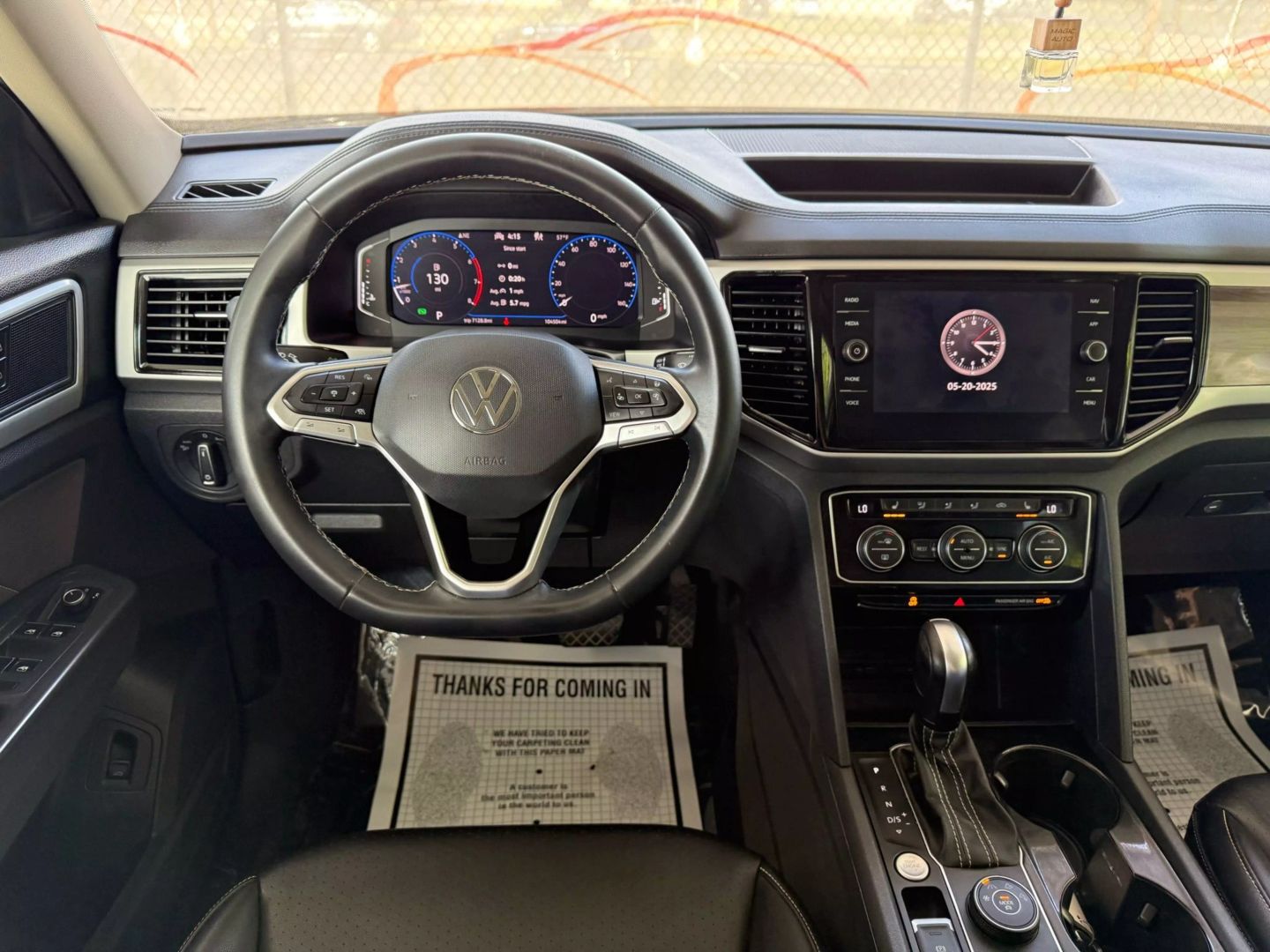 2021 Volkswagen Atlas - Image 35