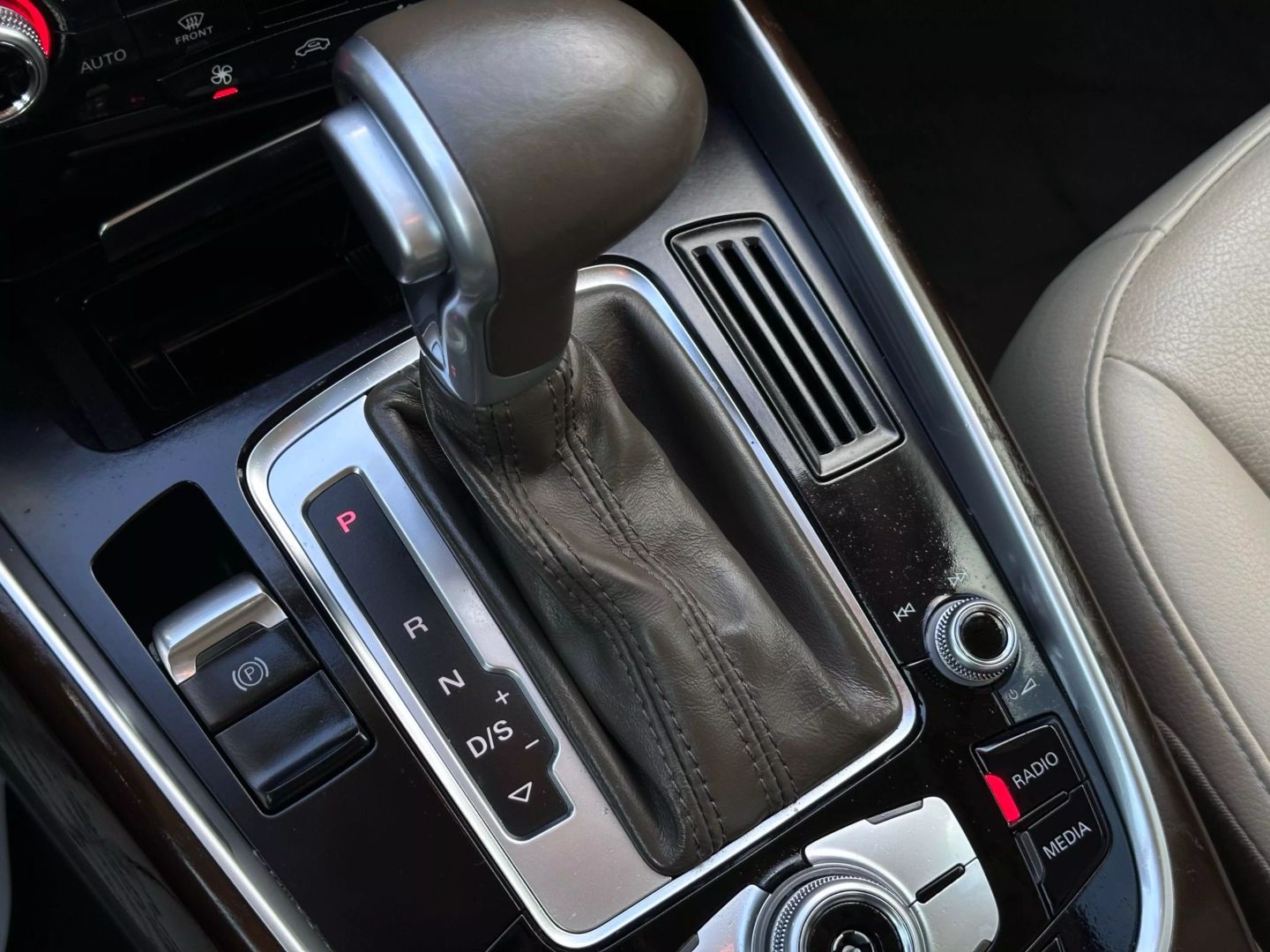 2015 Audi Q5 - Image 31