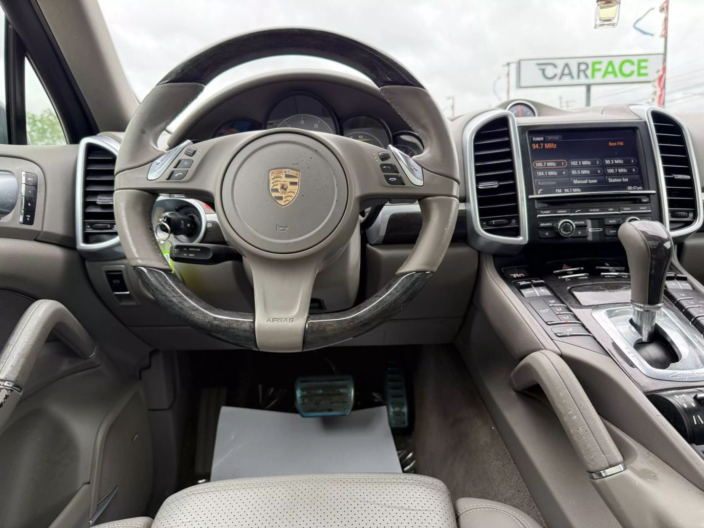 2013 Porsche Cayenne - Image 31