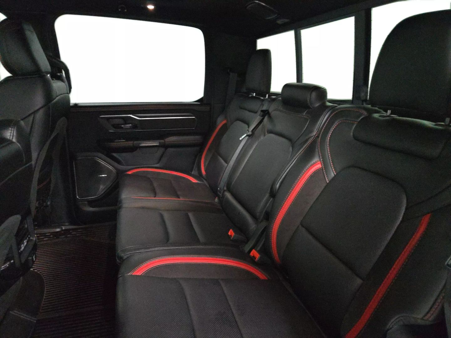 2021 Ram 1500 Crew Cab - Image 15