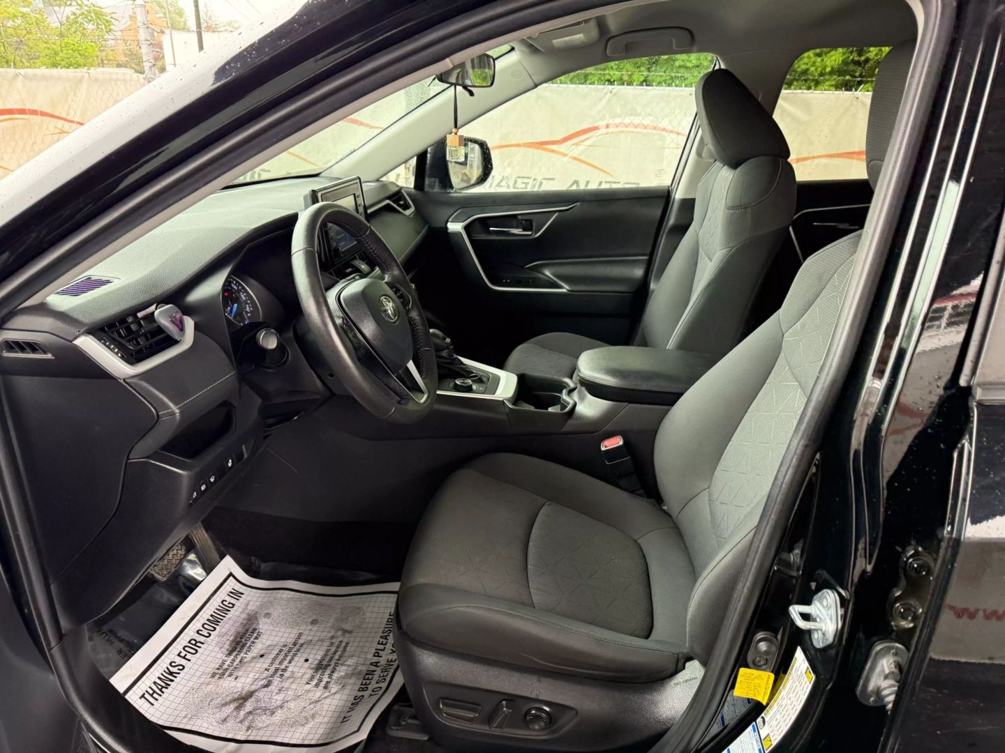 2021 Toyota Rav4 Hybrid - Image 14
