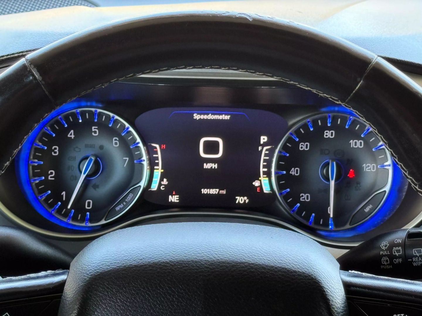 2019 Chrysler Pacifica - Image 35