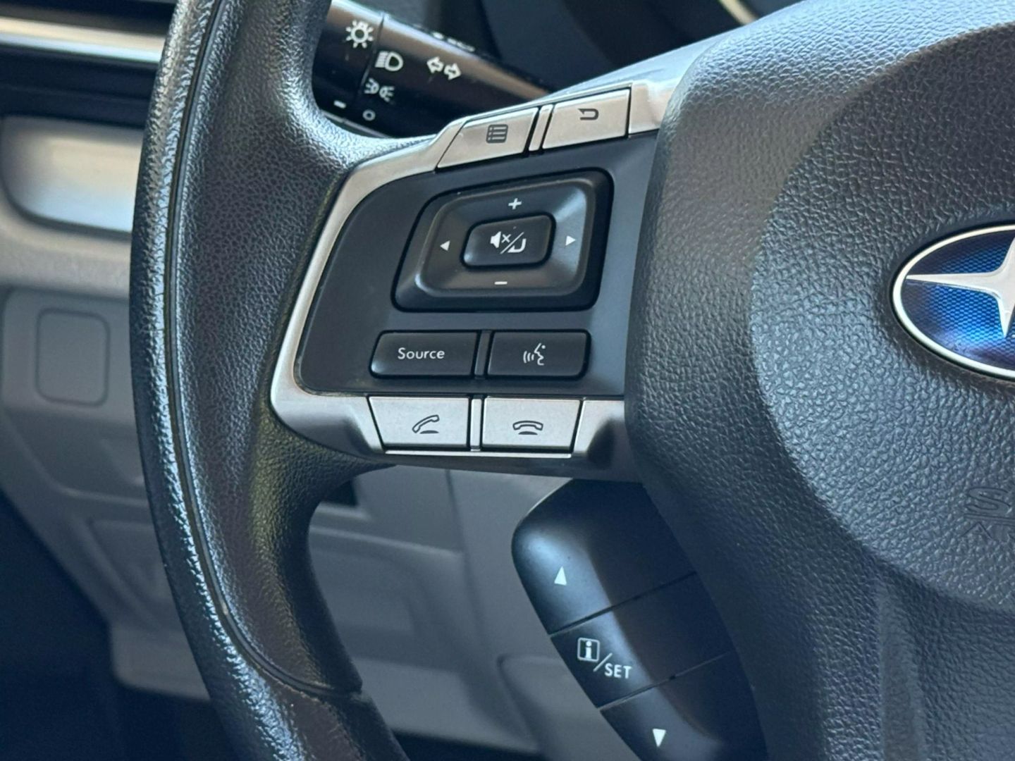 2016 Subaru Forester - Image 31