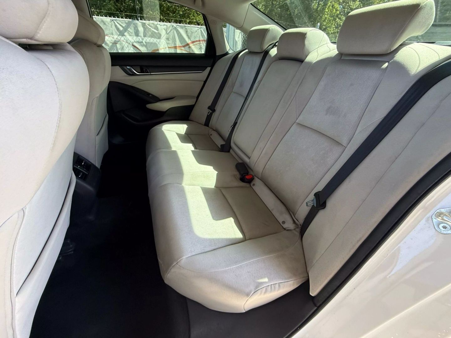 2018 Honda Accord - Image 19