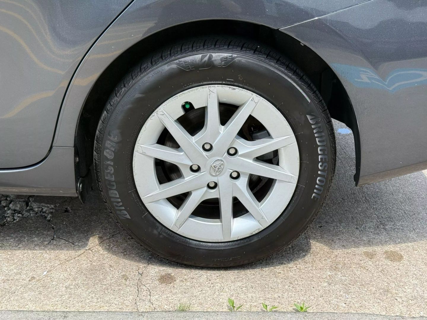 2014 Toyota Prius V - Image 48
