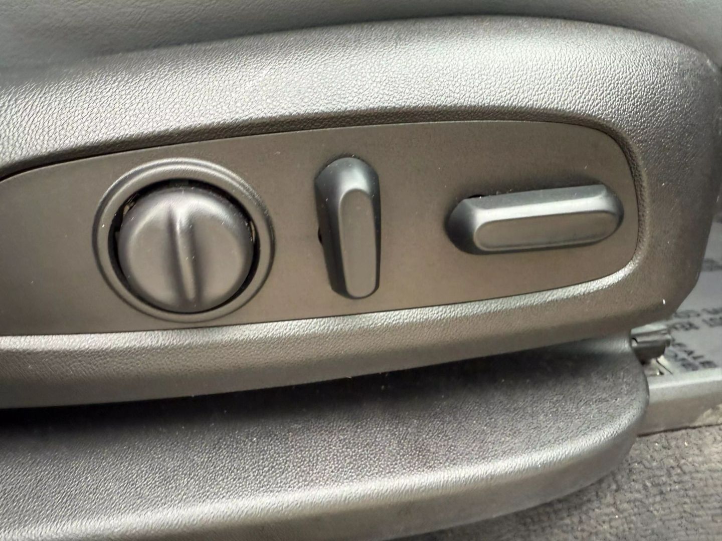 2019 Buick Enclave - Image 27