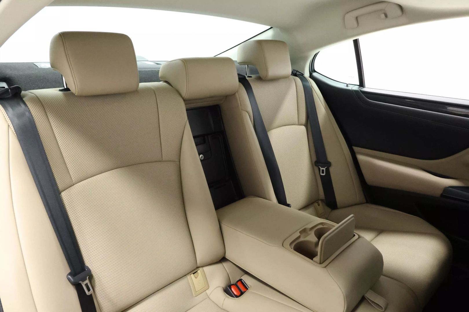 2020 Lexus Es - Image 69