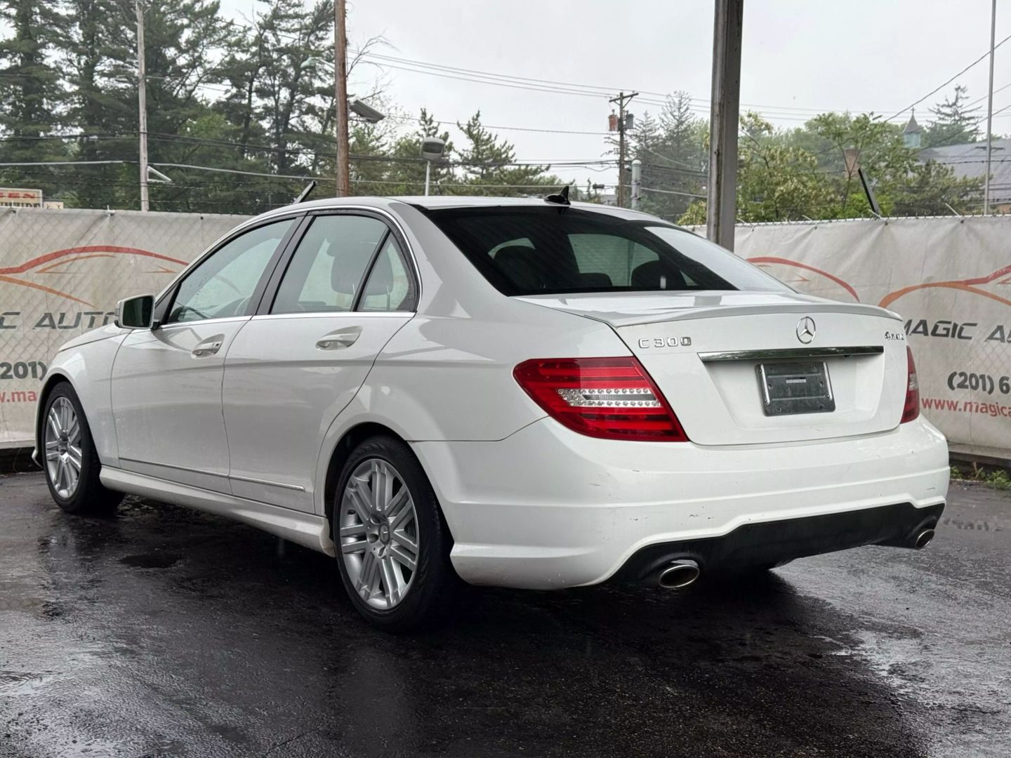 2013 Mercedes-benz C-class - Image 11