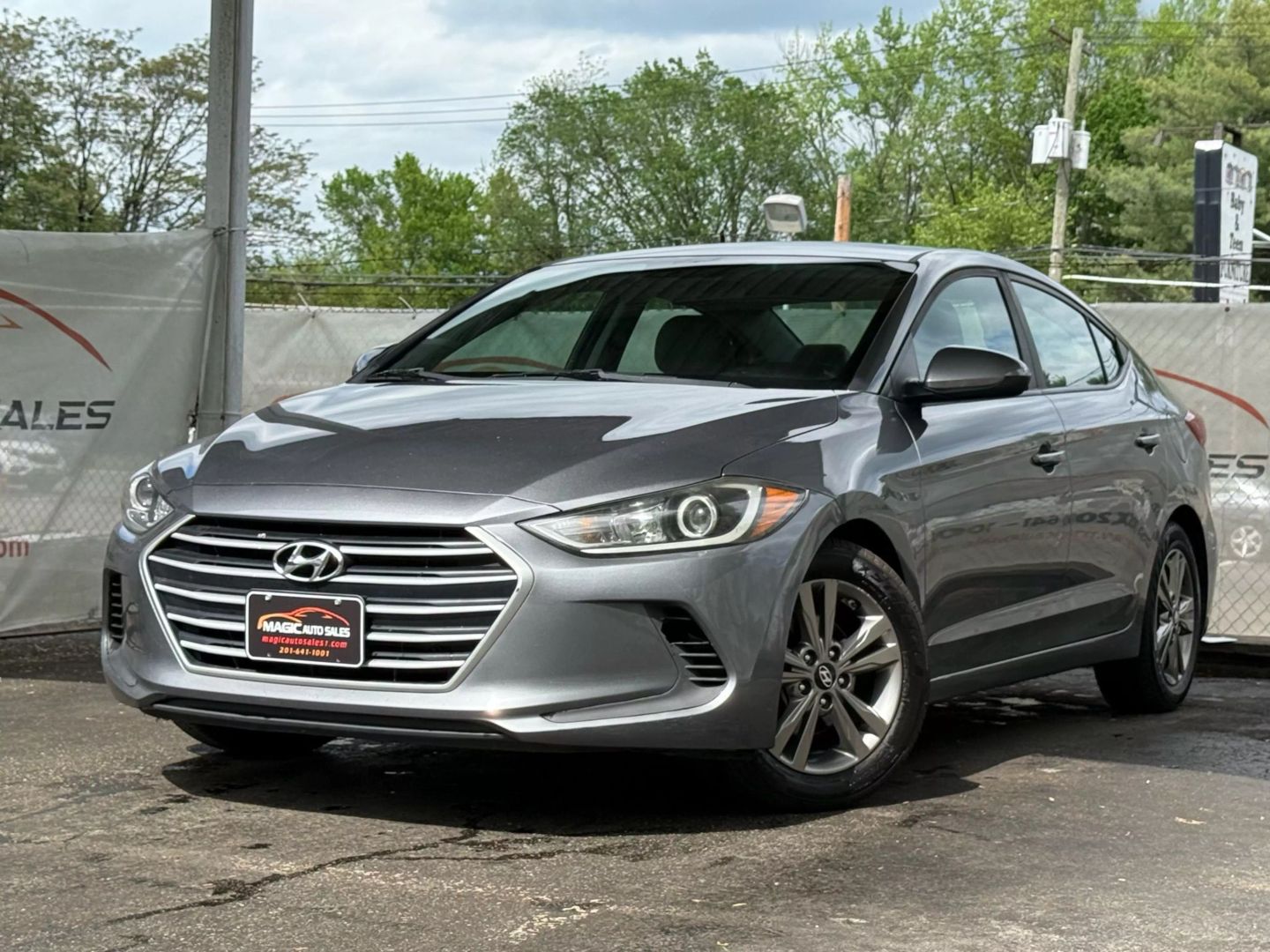 2018 Hyundai Elantra - Image 1