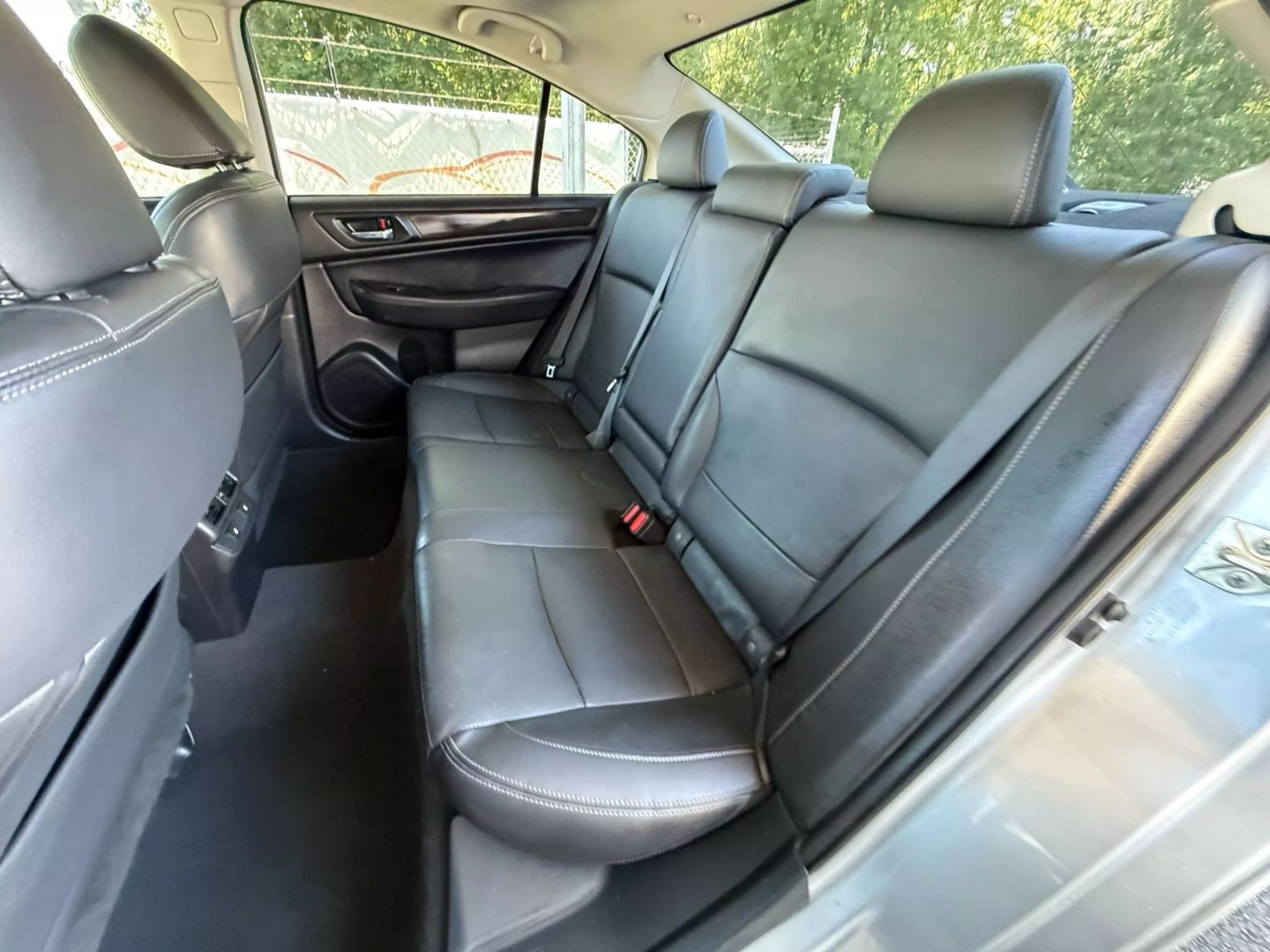 2015 Subaru Legacy - Image 19