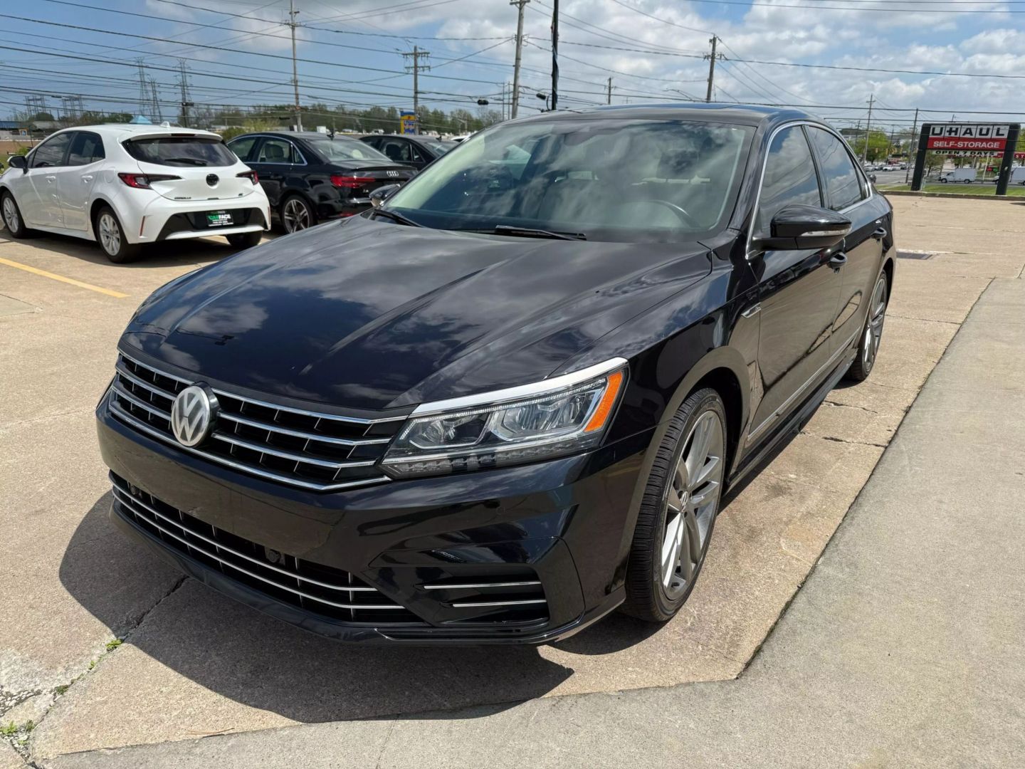 2019 Volkswagen Passat - Image 5