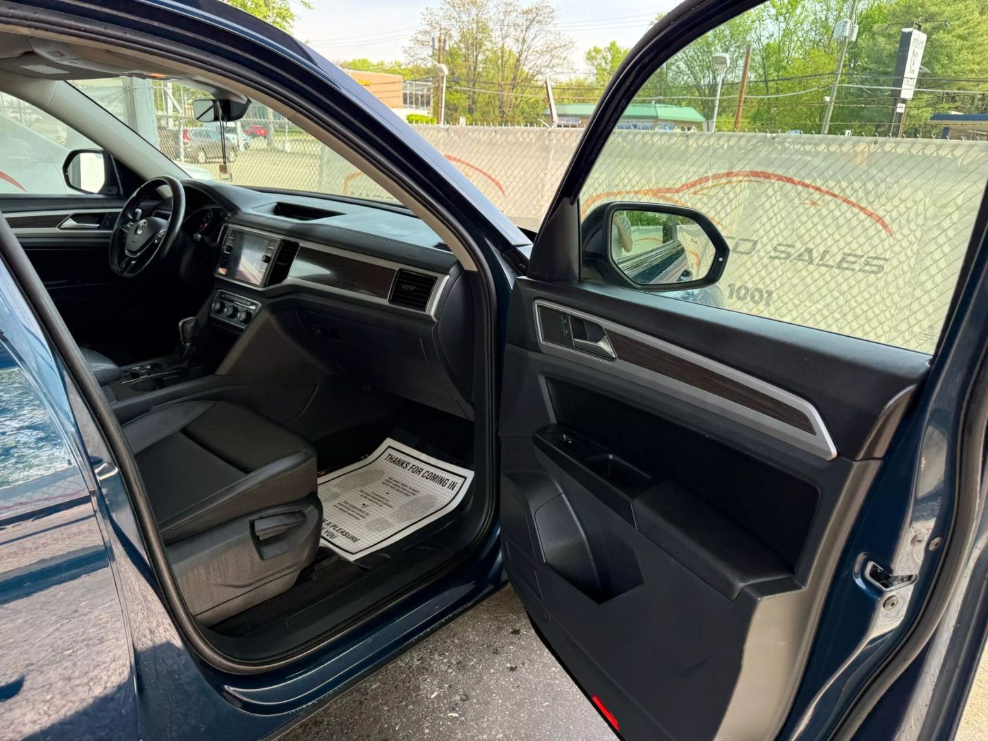 2018 Volkswagen Atlas - Image 26