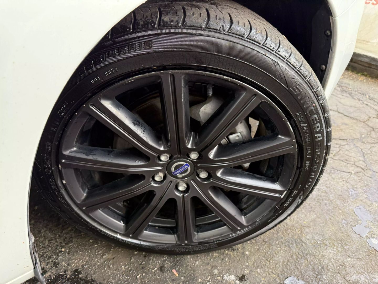 2017 Volvo S60 - Image 52