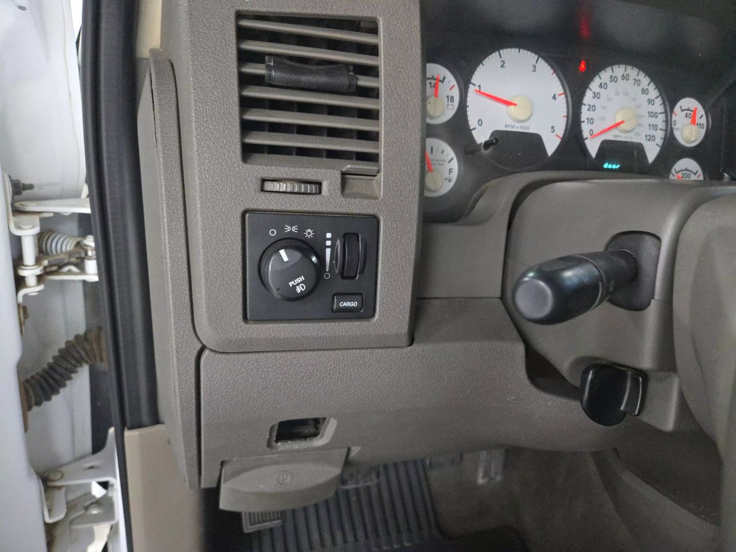 2008 Dodge Ram 3500 Quad Cab - Image 27