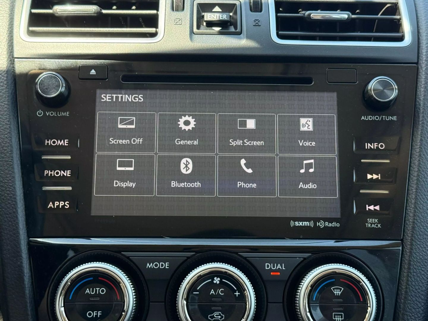 2017 Subaru Forester - Image 37