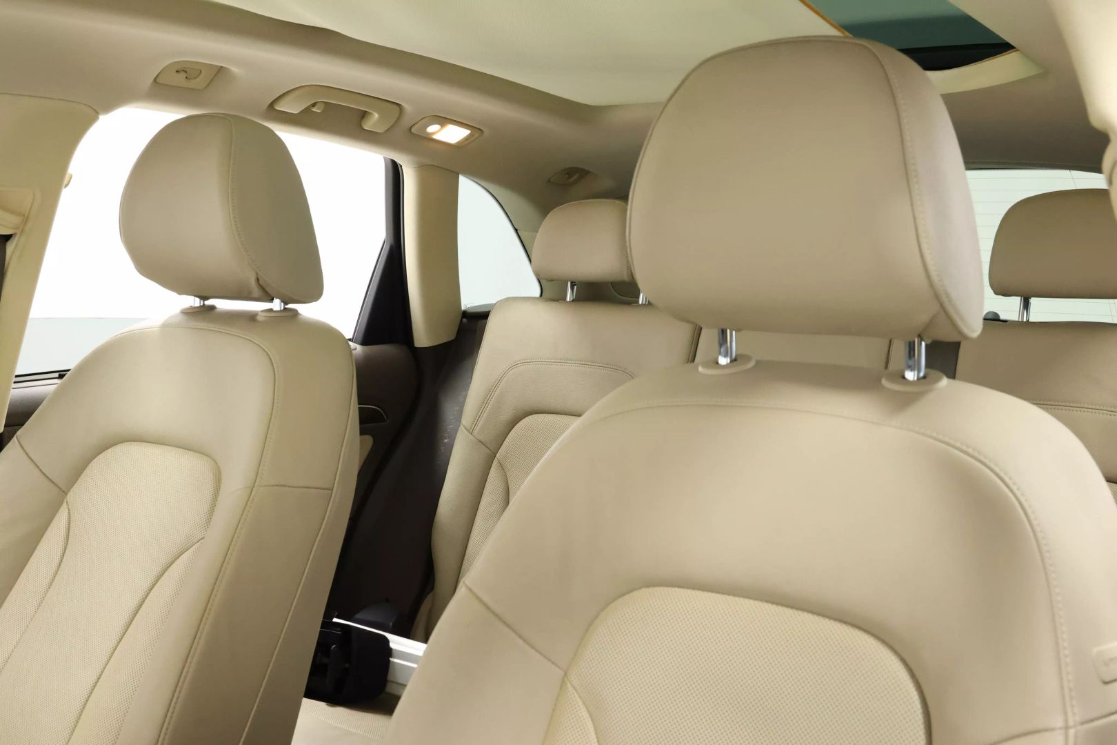 2016 Audi Q5 - Image 20