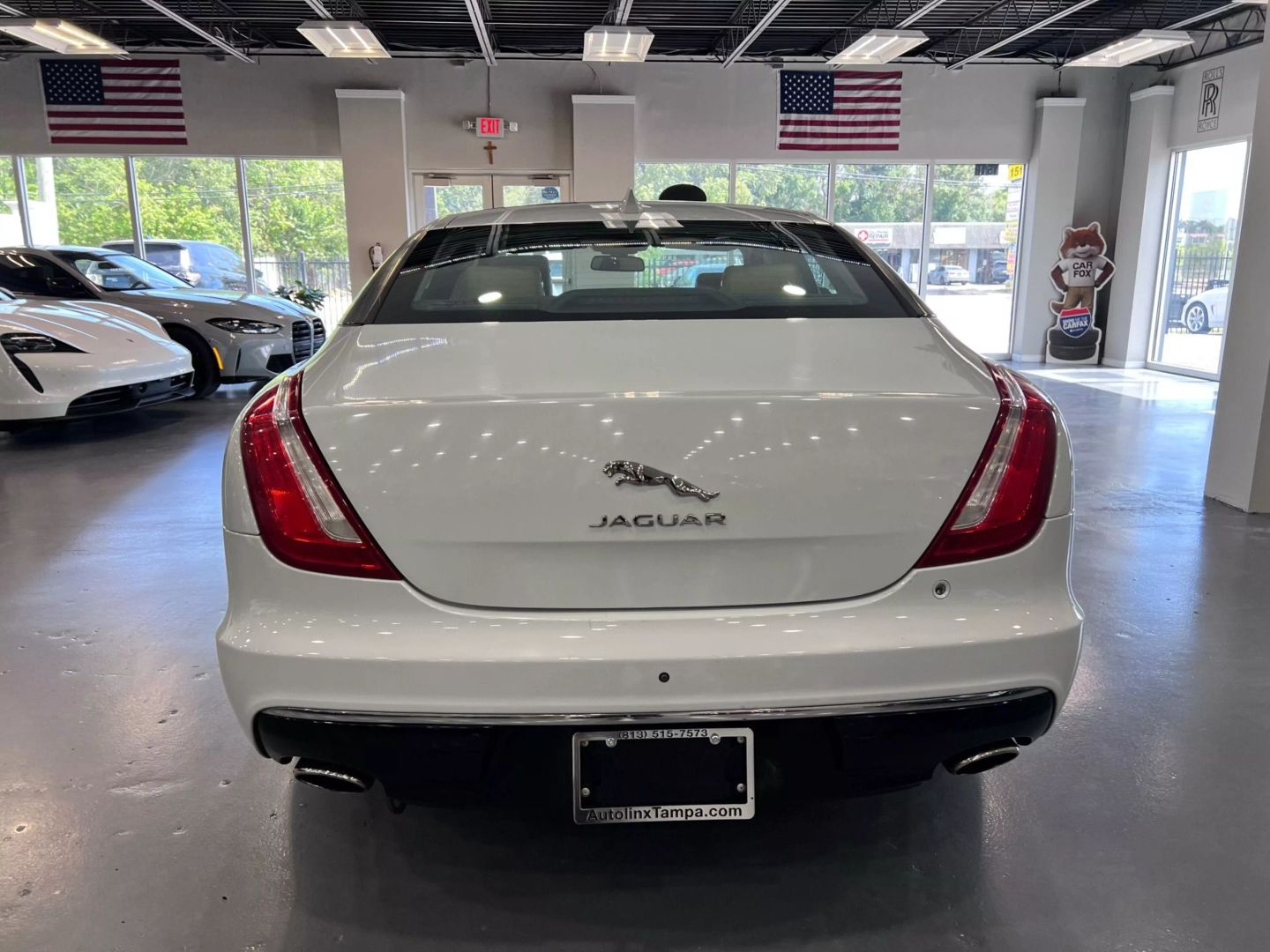 2016 Jaguar Xj Xjl Portfolio Sedan 4d - Image 6