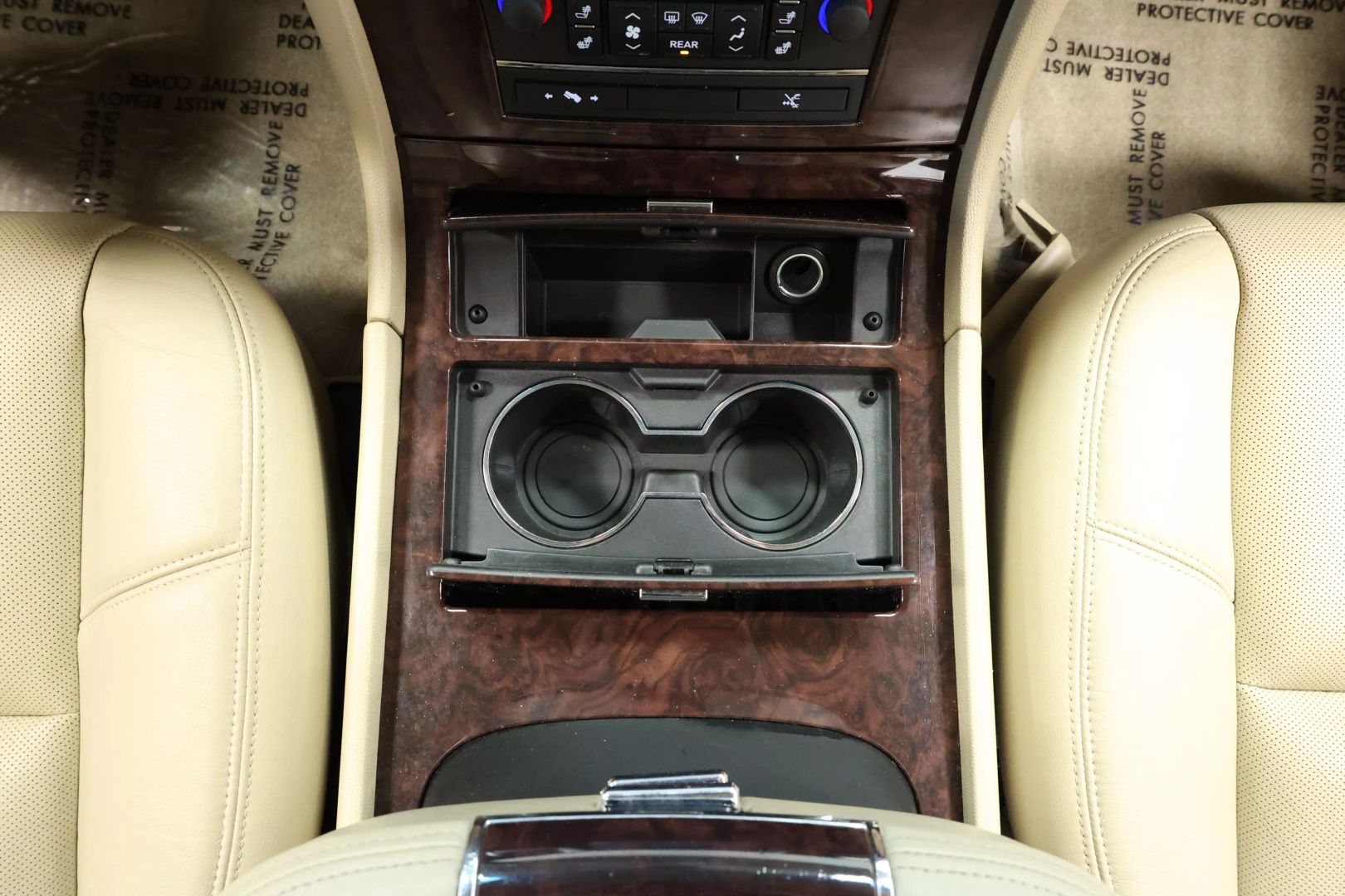 2012 Cadillac Escalade - Image 41