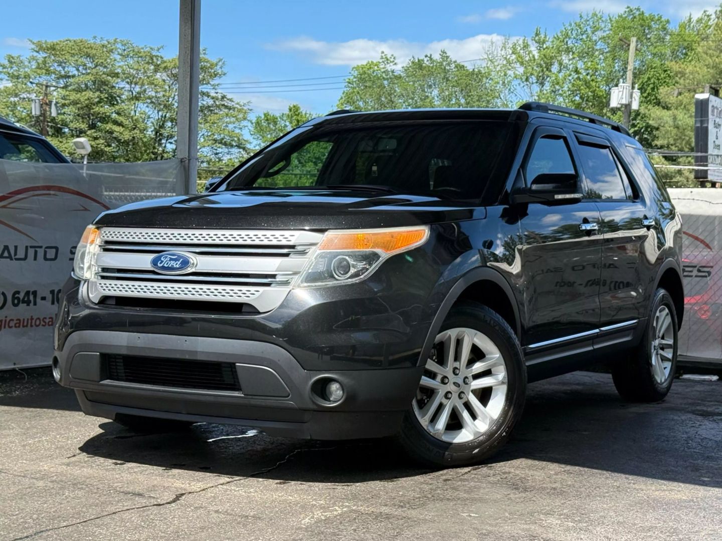 2013 Ford Explorer - Image 1