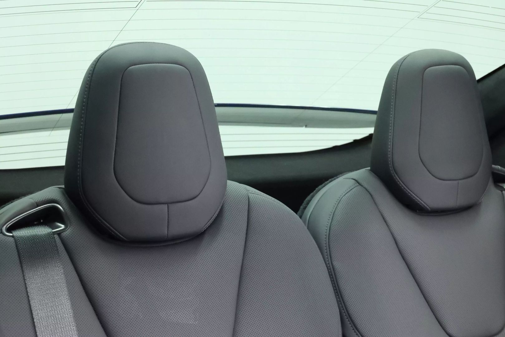2022 Tesla Model X - Image 68